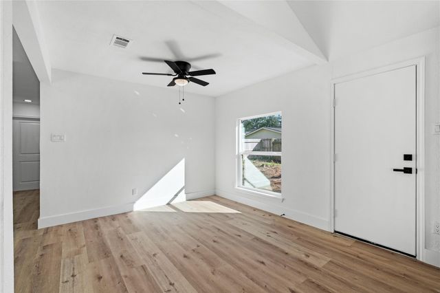 13314 N Thorntree Drive, Houston, TX 77015