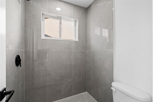 13314 N Thorntree Drive, Houston, TX 77015