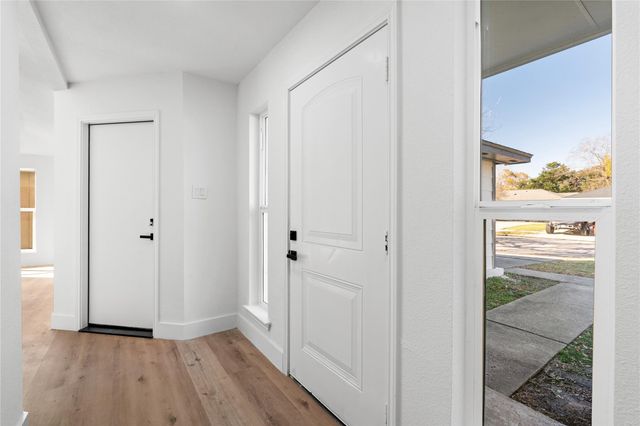 13314 N Thorntree Drive, Houston, TX 77015