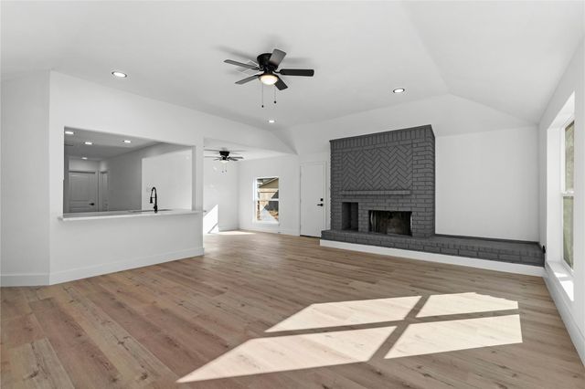 13314 N Thorntree Drive, Houston, TX 77015