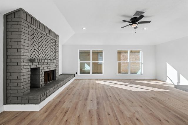 13314 N Thorntree Drive, Houston, TX 77015