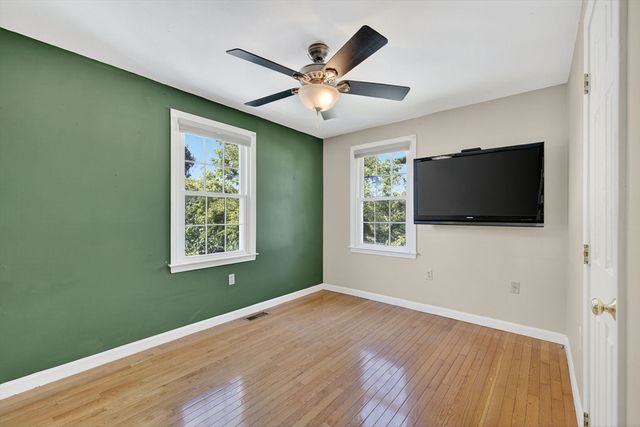 6 Aberdeen Rd, Methuen, MA 01844