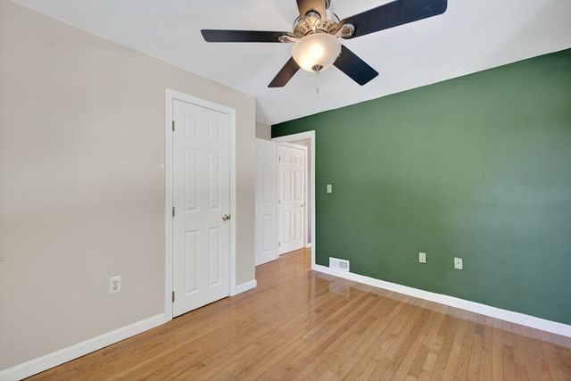 6 Aberdeen Rd, Methuen, MA 01844