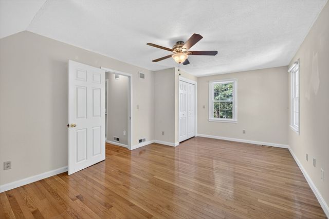 6 Aberdeen Rd, Methuen, MA 01844