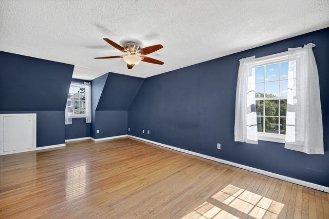 6 Aberdeen Rd, Methuen, MA 01844