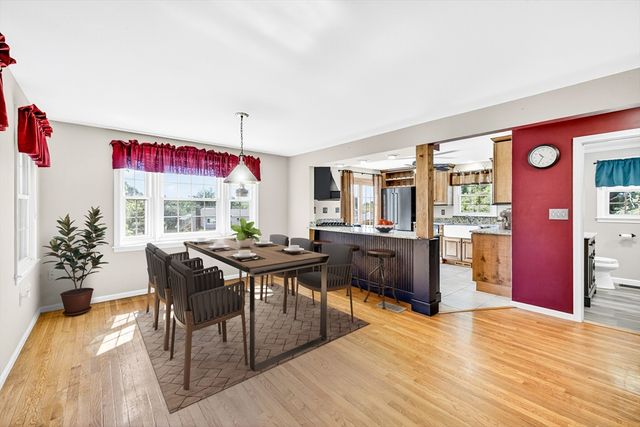 6 Aberdeen Rd, Methuen, MA 01844