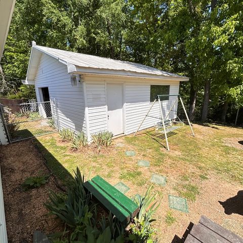 1679 Smyrna Church Road, Chatsworth, GA 30705