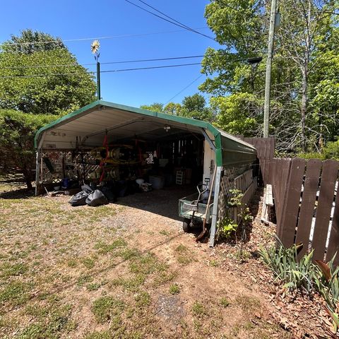 1679 Smyrna Church Road, Chatsworth, GA 30705