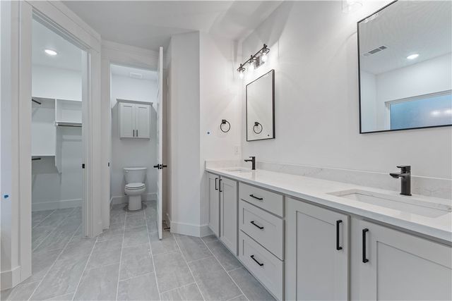 5 Canobie Lane, Bella Vista, AR 72715