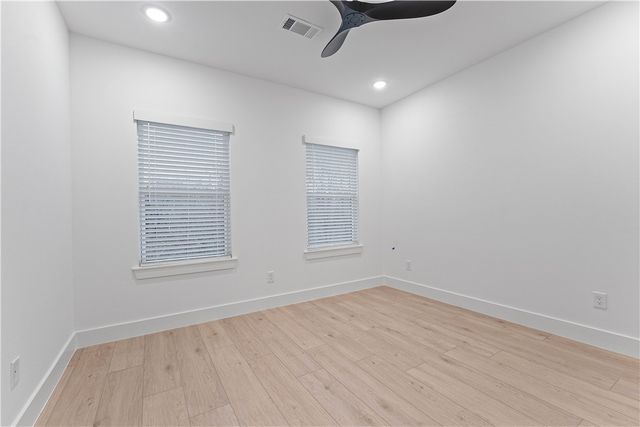 5 Canobie Lane, Bella Vista, AR 72715