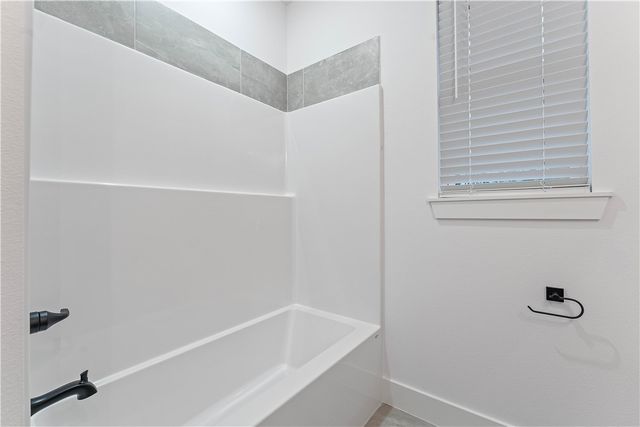 5 Canobie Lane, Bella Vista, AR 72715