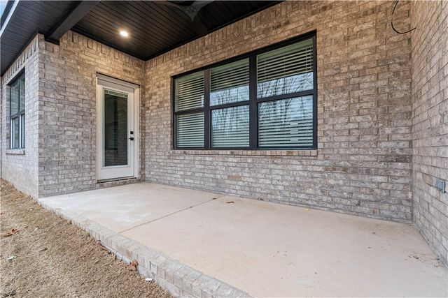 5 Canobie Lane, Bella Vista, AR 72715