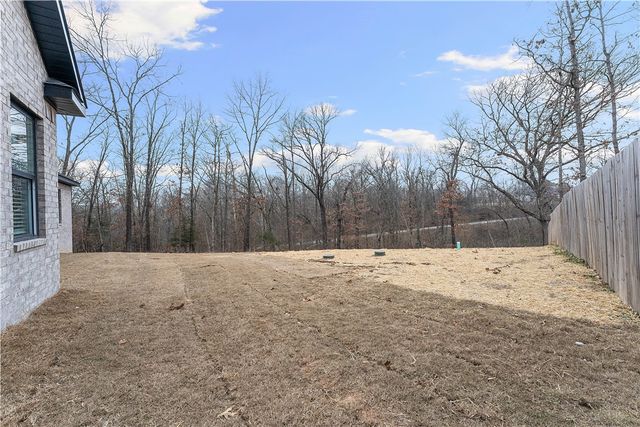 5 Canobie Lane, Bella Vista, AR 72715