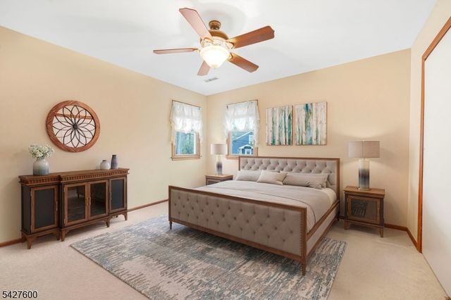 18 Cabot Ln, Kinnelon Boro, NJ 07405