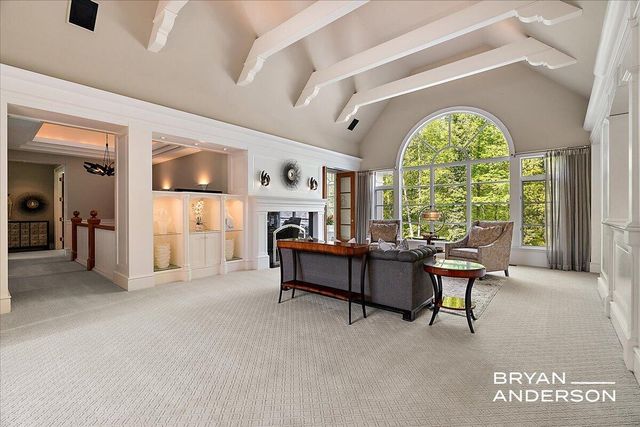 6029 Hillsborough Court, Grandville, MI 49418