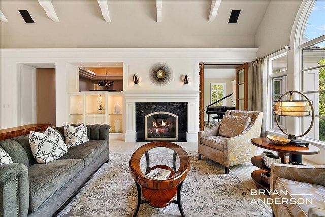 6029 Hillsborough Court, Grandville, MI 49418