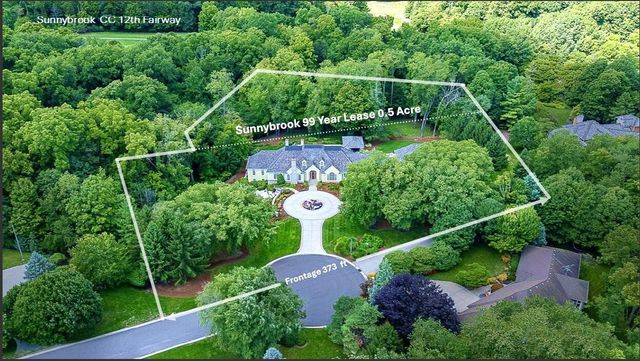 6029 Hillsborough Court, Grandville, MI 49418