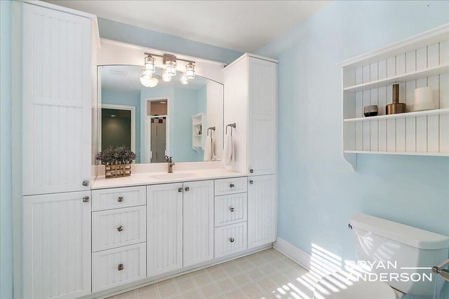 6029 Hillsborough Court, Grandville, MI 49418