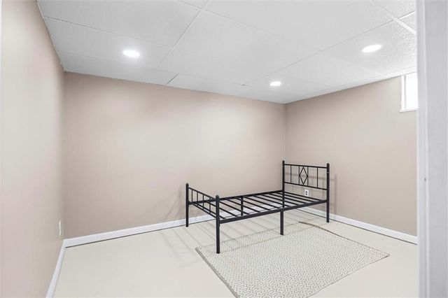 29002 E State Route B Highway, Archie, MO 64725