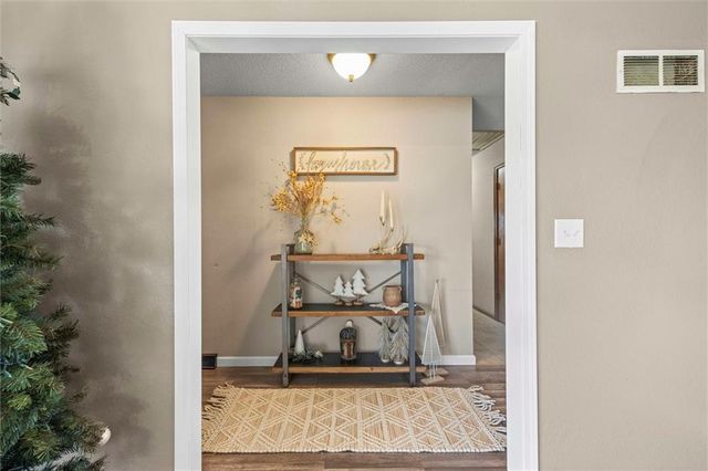 29002 E State Route B Highway, Archie, MO 64725