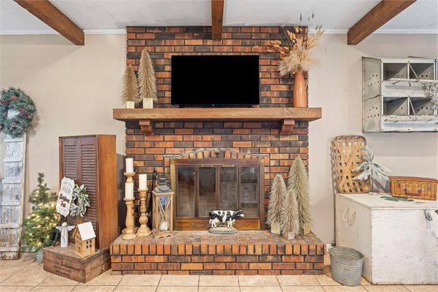 29002 E State Route B Highway, Archie, MO 64725