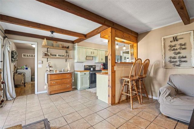 29002 E State Route B Highway, Archie, MO 64725