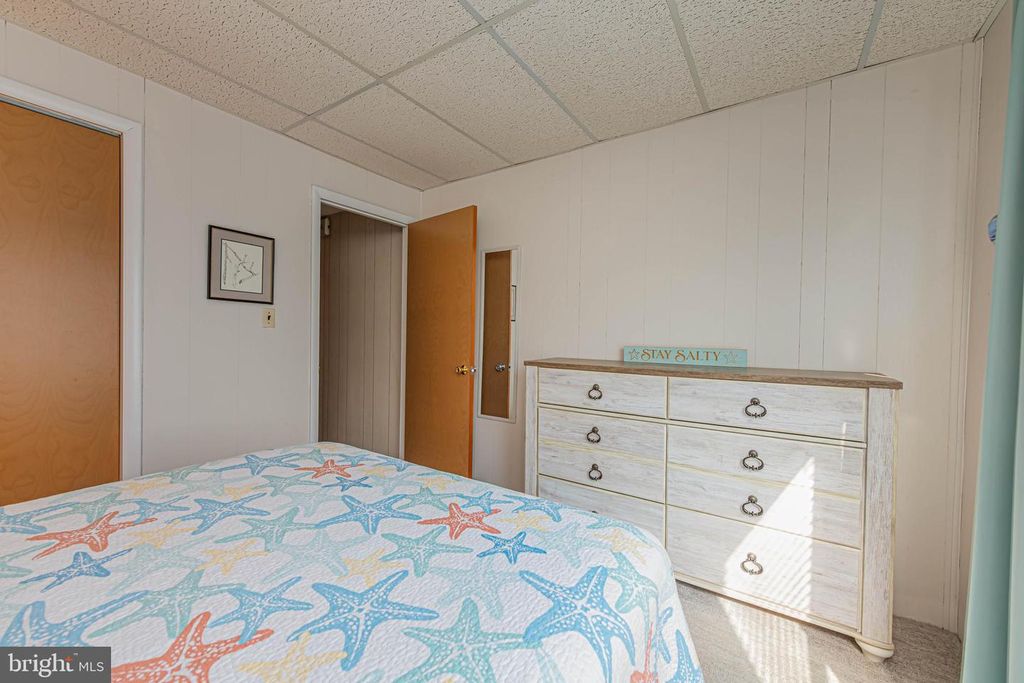 Image 19 of property listing at 211 136TH ST #211, Ocean City, MD 21842