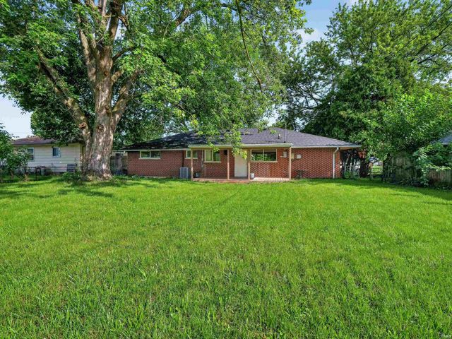 1114 Vance Avenue, Fort Wayne, IN 46805