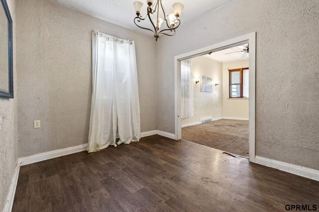 2209 N 16th Street, Omaha, NE 68110