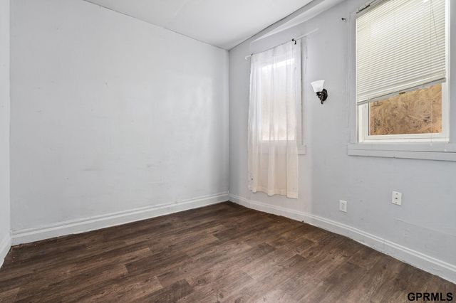 2209 N 16th Street, Omaha, NE 68110