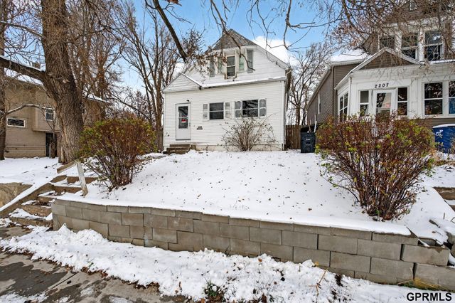 2209 N 16th Street, Omaha, NE 68110