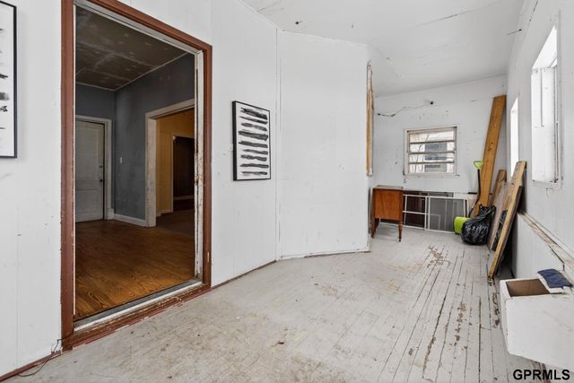 2209 N 16th Street, Omaha, NE 68110