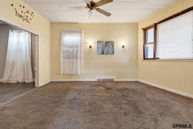 2209 N 16th Street, Omaha, NE 68110