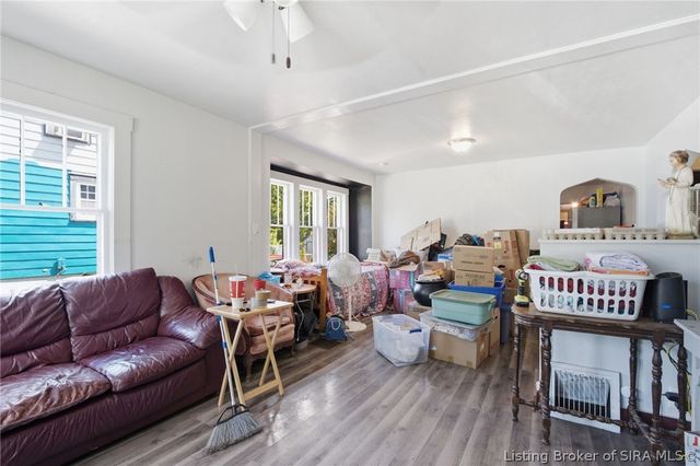 1731 McDonald Lane, New Albany, IN 47150