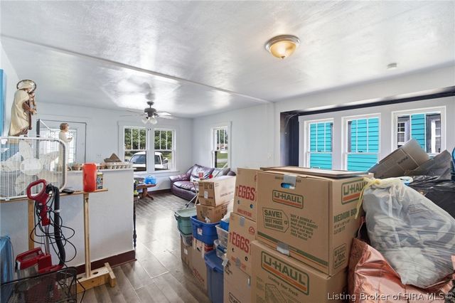 1731 McDonald Lane, New Albany, IN 47150