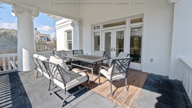 1510 Kanawha Boulevard E, Charleston, WV 25311