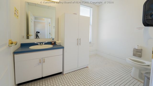 1510 Kanawha Boulevard E, Charleston, WV 25311