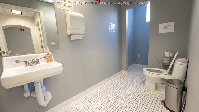 1510 Kanawha Boulevard E, Charleston, WV 25311