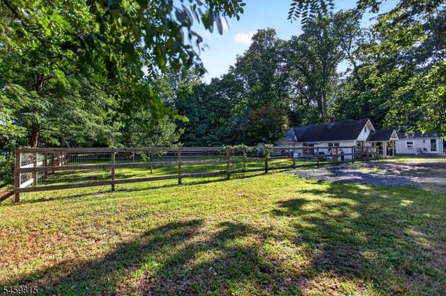 433 Wheeler Pl, Franklin Twp., NJ 08873