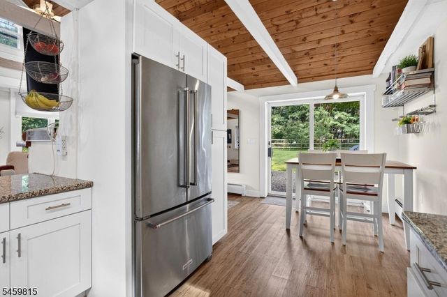 433 Wheeler Pl, Franklin Twp., NJ 08873