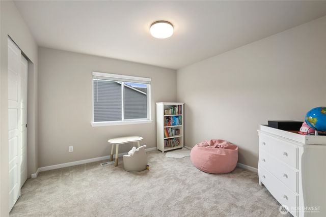 25704 207th Place SE, Covington, WA 98042