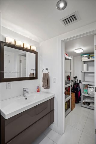 3050 N Palm Aire Drive 710, Pompano Beach, FL 33069