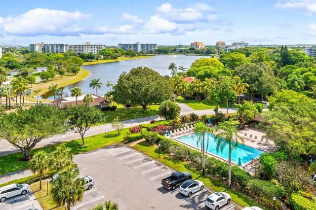 3050 N Palm Aire Drive 710, Pompano Beach, FL 33069