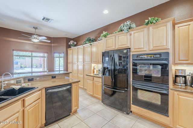 16317 E BAINBRIDGE Avenue, Fountain Hills, AZ 85268