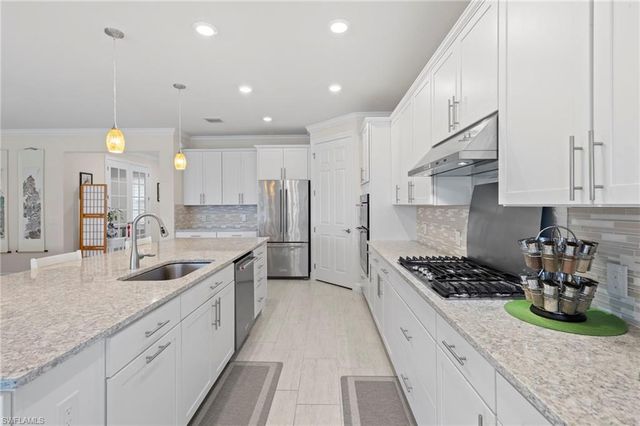 10530 Jackson Square DR, Estero, FL 33928