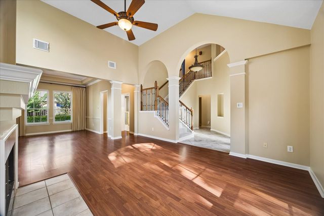 3319 Shadowfern Drive, Houston, TX 77082
