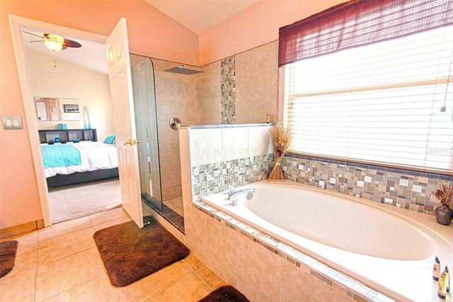 2672 AUTUMN CREEK CIRCLE, Kissimmee, FL 34747