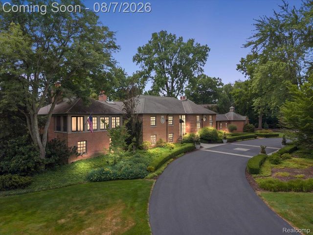 7115 Old Mill Road, Bloomfield Hills, MI 48301