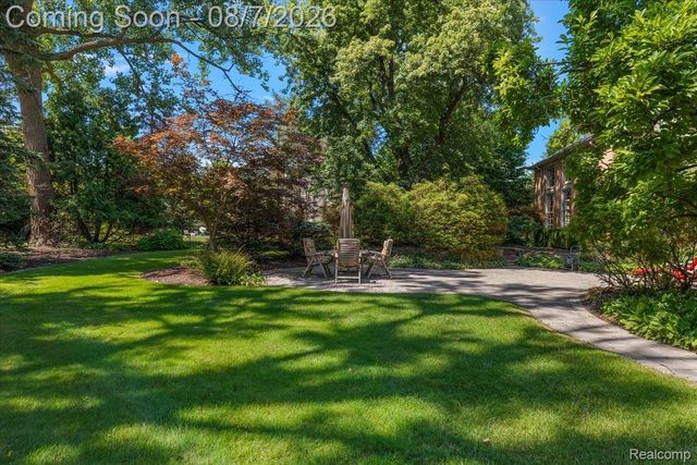 7115 Old Mill Road, Bloomfield Hills, MI 48301