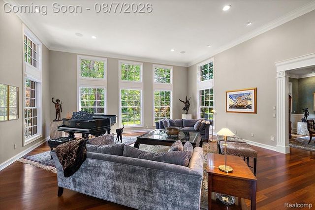7115 Old Mill Road, Bloomfield Hills, MI 48301